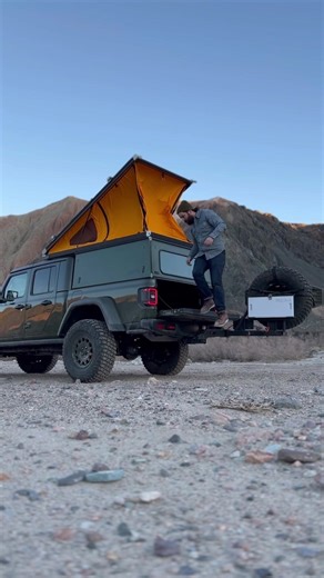 Setting Up Camp with a Jeep Gladiator: A Comprehensive Guide