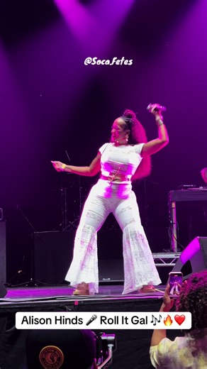 Alison Hinds Live Performance of Roll It Gal