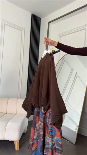 New colors ✨ Commande sur le site : Le pull : pull elif La jupe : jupe hayal 3 | C&F boutique