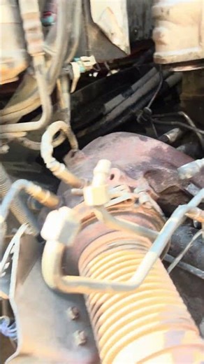 Peterbilt motor PACCAR EGR #powertruck #detroitdiesel #freightliner #mechanic #peterbilt