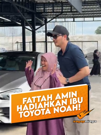 Fattah Amin Hadiahkan Toyota Noah untuk Ibu