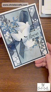 Soft blues floral details = pure cardmaking magic ✨ Explore the Peaceful Garden Suite and make beautiful handmade cards in minutes. More ideas at www.ChristieCrafts.com! Inspiration: Meheswari Rajaguau #stampinup #christiecrafts | Christie Crafts