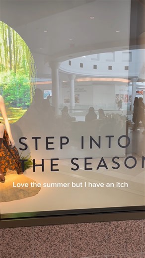 Get ready for the fall at Menlo Park Mall 🍂☕🐻 | Menlo Park Mall