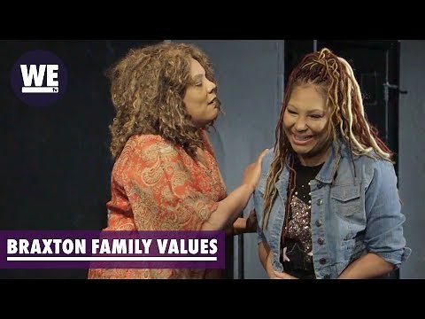 'Traci Tries Stand Up' Deleted Scene | Braxton Family Values