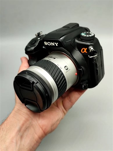 Sony a700 en bon état à vendre avec accessoires