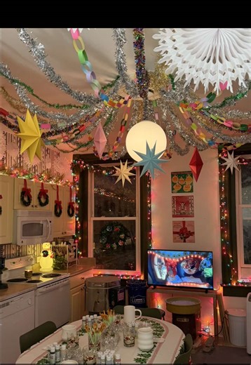 Embrace Childhood Nostalgia with Vintage Christmas Decor