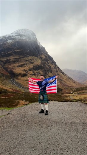Craig ferguson 🏴󠁧󠁢󠁳󠁣󠁴󠁿✈️ on Instagram: "America here we come 🏴󠁧󠁢󠁳󠁣󠁴󠁿🇺🇸 The tartan trek is here, link to donate in bio ! #worldcup #walkacrossamerica #scotland #america #mentalhealth"