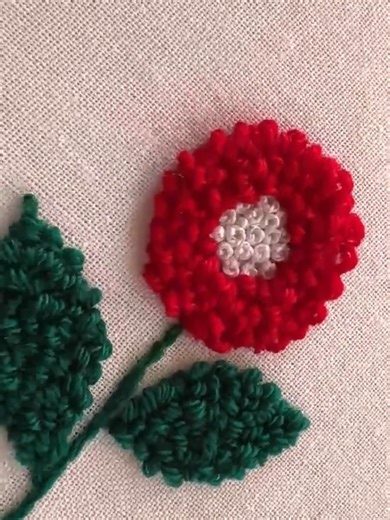 Stunning Embroidery Designs of Beautiful Flowers