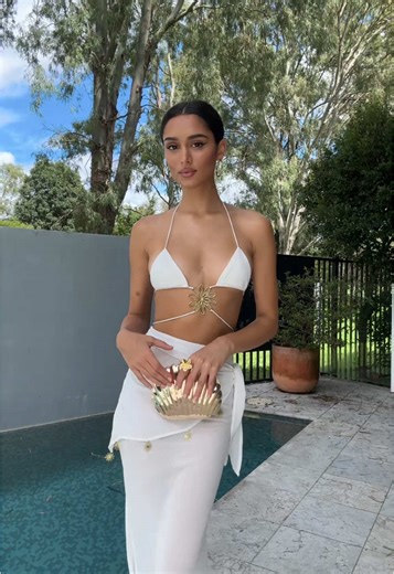 Summer Outfits for the Beach: Your Ultimate Guide