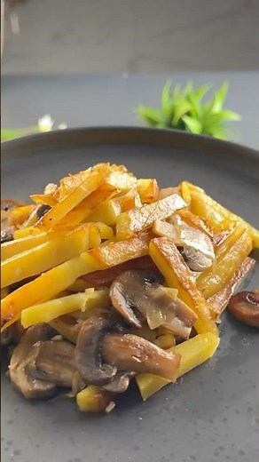 MUSHROOMS Make Fried Potatoes AMAZING In Just Minutes