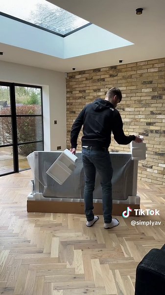 Samsung QLED 65-inch TV Review and Comparison 2021