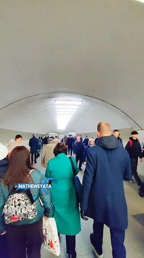 Russia's PUBLIC Transport 🇷🇺 Moscow Metro 🚇 #moscow #streetlife #russia | Mathewsyata