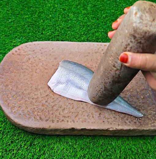 72M views · 10K reactions | Mouthwatering Bengali Fish Kofta Curry Recipe  | Sumaiya's kitchen | Facebook