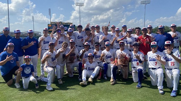 Midway walks off Klein Cain to advance to state semi finals
