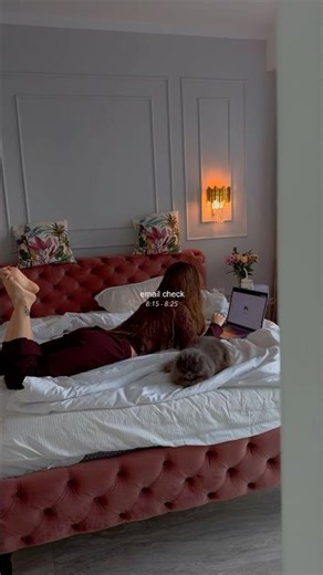 cozy morning 8:00am routine before work ☕️🤎 #morningroutine #grwmroutine #thatgirl #foryou #cozy