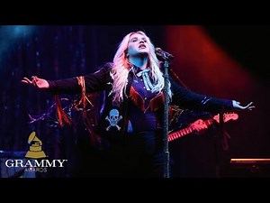 Kesha Emotional Performance Praying At The Grammys 2018 with Camila Cabello and more