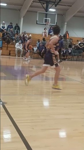 4th Quarter 7th Grade Boys Basketball Action Hanceville vs. Fairview November 10, 2025