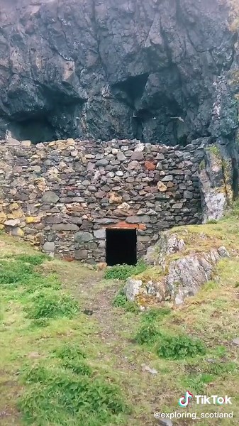 Exploring Snibs Cave in Girvan with Thomas Girvan