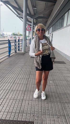 109K views · 626 reactions | BUONGIORNO DA VERONA ️ | Laura moda | Facebook