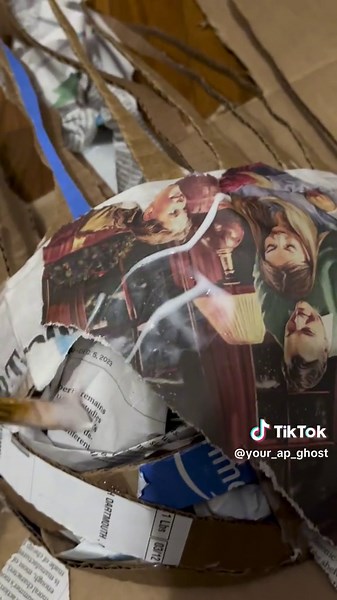 DIY Jellyfish Pandora Charm: How to Make Jellyfish from Cardboard