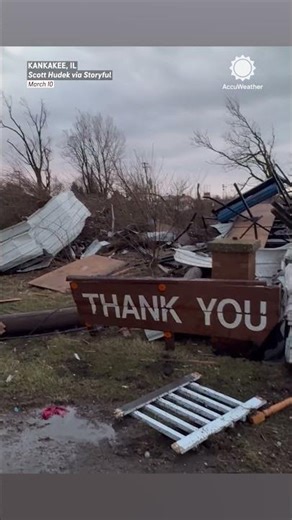 Monster Tornado Descends on Kankakee