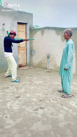 Just my funny video please Tik Tok team my video viarl🤪😍#foryou #foryoupage #tiktok #viral #loveyoutiktok #tiktok4fun #thisis4u #funny #fun #comedу @TiktokPakistanOfficial @Yaseen786