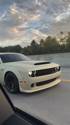 Dodge challenger Sound👀🔊#dodge #dodgechallenger #hellcat #sound