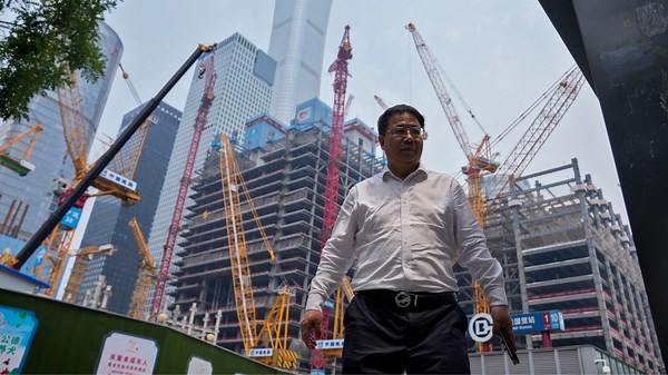 China's real estate collapse: Economic slowdown leaves investors empty handed