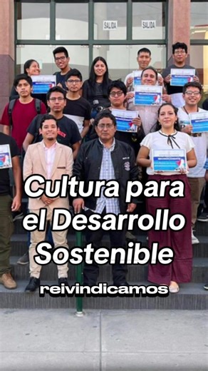 Promoviendo Cultura en el Gran Teatro de la UNI