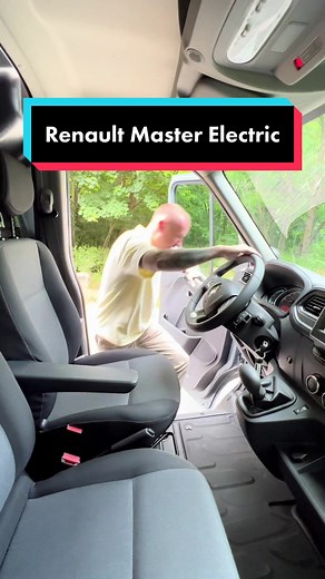 Tudor Bratu pe TikTok