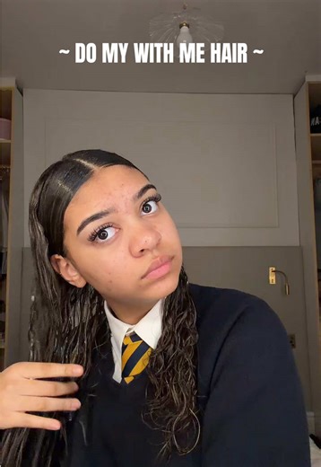 Curly Hair Transformation: Quick Dye and Style Guide