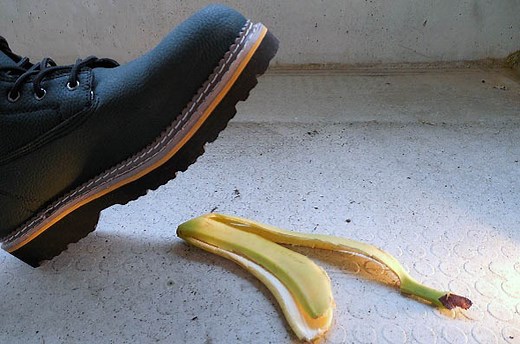 Best Shoes For Broken Foot Recovery: Help Your Bones Heal Faster - SootheYourFeet.com