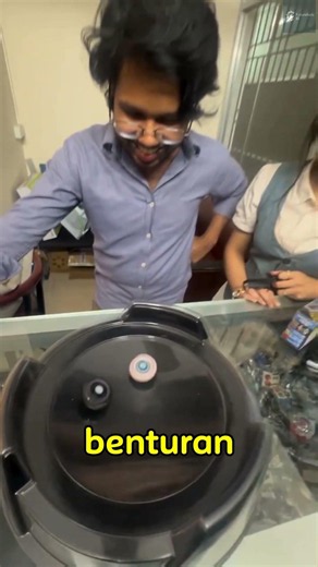 Genius Beyblade Trick That Shocked His Opponent