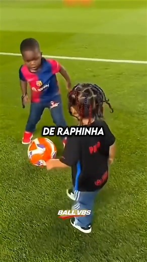 ¿Sabías que el HERMANO de YAMAL y el HIJO de RAPHINHA son MEJORES AMIGOS? 🥹🤔 #shorts #futbol #viral