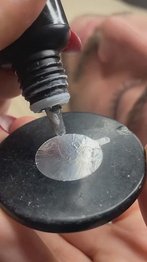 3K views · 132 reactions | Extension de cils : Tips pour avoir une bonne rétention #cilacil #volumerusse #formationcil | Académie Maison Regard | Facebook