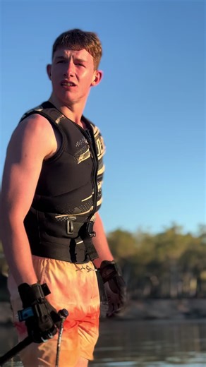 Felt cute might delete later x @Ollie Tomkins on 📸 #slalom #waterskiing #foryoupage #murray