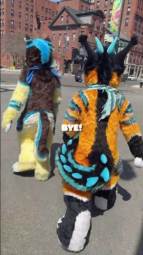 Saying Goodbye to Furry Friends at my local Furry Convention 🥲