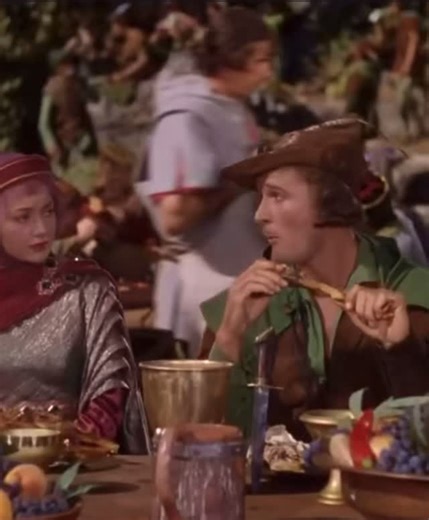 𝒸𝓁𝒶𝓈𝓈𝒾𝒸 𝒽𝑜𝓁𝓁𝓎𝓌𝑜𝑜𝒹 ✨ on Instagram: "Olivia de Havilland and Errol Flynn in “The Adventures of Robin Hood” (1938) 🤍✨ #oldhollywood #explorepage #hollywood #explore #iconic #beauty #glamour #1950s #50s #1960s #60s #film #icon #oldmovies #movies #moviestar #actors #actress #vintage #oldhollywoodglamour #40s #1940s #goldenageofhollywood #popculture #vintagehollywood #oliviadehavilland #errolflynn #vintagestyle"