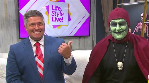 Beloved Indiana Halloween icon Sammy Terry presents Bela Lugosi's 'Dracula'