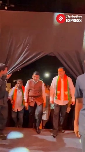 Is Maharashtra Set for a Thackeray vs Modi Brand Battle? A recent remark by Devendra Fadnavis has stirred political controversy after he claimed that the BJP has "eaten up" the Thackeray brand. But what if the two estranged Thackeray brothers — Raj and Uddhav — join forces? Could their united front pose a serious challenge to the BJP’s dominance in Maharashtra? Explained by Girish Kuber #ThackerayBrothers #MaharashtraPolitics #BJPvsThackeray #RajThackeray #UddhavThackeray #DevendraFadnavis #Giri