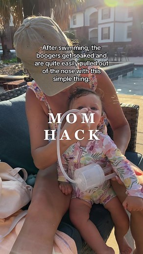 I used to use a nasal booger picker to remove boogers from my baby's nose, but now she won't let me. This nasal aspirator has become an indispensable tool for me✨👏 Got in on Amazon #momhack #momhacks #babyboogers #babynasalaspirator #amazonbabyfinds #babymusthaves #mommusthaves #pumpinose