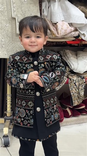 Harish Kohli on Instagram: "🚩 9810793962🚩 📍489 DDA Flats New Ranjeet nagar New Delhi - 110008 🚩 INDO WESTERN 🚩 👉royal Extra ordinary 👉 available 👉 wedding Special Luxury outfits 👉 Most Trending colours 👉 Follow fore more outfit @kohlifashion97 👉 For online dear only WhatsApp 9810793962 , 9811793962 👉 shop address:- 489 DDA Flats New Ranjeet Nagar near Shadipur Metro Station , New Delhi -110008 ❌Cash on delivery not available ❌ 👉 All over India & World Wide deliver 🚚shipping charge 