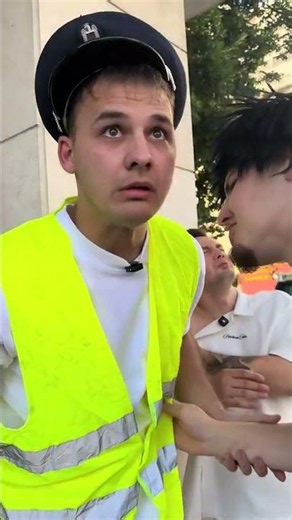‪@alexlavsww‬ 😅😂 #funny #comedy #viralvideo #trending #tiktok #shorts ‪@OfficialTTK-Romania‬ 🇷🇴🇷🇴🇷🇴