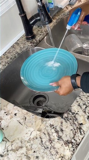 Do you hand-wash or use the dishwasher?