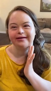 Grace loves her makeup and Urban Decay has always been her favorite. She’s done a lot of work for Loreal and Urban Decay over the last 7 years. Someone recently said “I didn’t know Grace worked with Loreal and Urban Decay” so I wanted to share some of her work. She’s been to their headquarters in Los Angeles twice with VIP tours and makeovers and more. If you go back through our posts you’ll see pictures and videos. It’s gorgeous and the people are the most kind you’ll ever meet. #makeupartist #