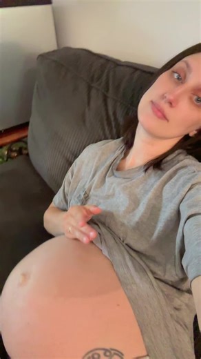 How i feel towards all the moms having their July babies and im here 40 weeks 😭 #3rdbaby #surprisegender #40weeks #momsoftiktok