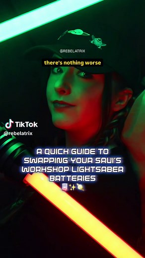 How to replace the batteries in your Savi’s Workshop Lightsaber!🔋🪐 It literally only takes 10, very easy steps: 1) unscrew the cap on the bottom of your lightsaber hilt 2) press down the black part inside the lightsaber and pull it out 3) this is the sound and battery compartment. IGNORE the screws on the grey section, you want the screw that’s tucked away in the grove of the case 4) take a small cross-headed precision screwdriver (I used size PH0) to loosen that hidden screw. It won’t come ou