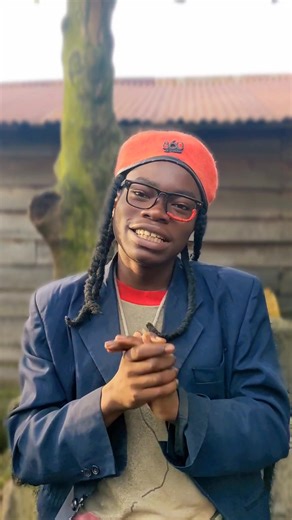 bellabeg #comedian #video #virall🤣🤣🤣 twende utiliser son yetu ya six... wamusenzi we 😂😂😂