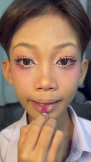 แต่งหน้าาาค่า ☺️🤍#truebeauty #truebeautykdrama#น้องทิกเกอร์ชอบแต่งหน้า #ticha #เทรนด์วันนี้