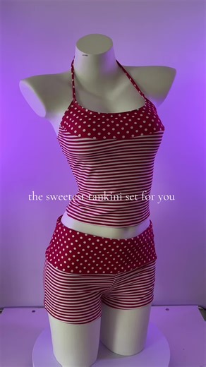 She is freaking cuteeee🍓😭#tankini#swimsuit#bikini#top#springglowup | tankini